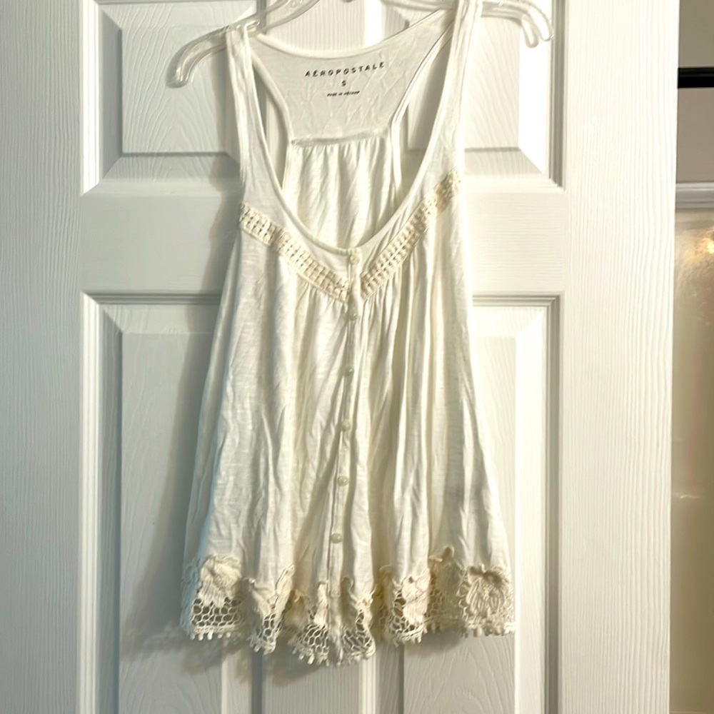 Cute white aeropostal tank top